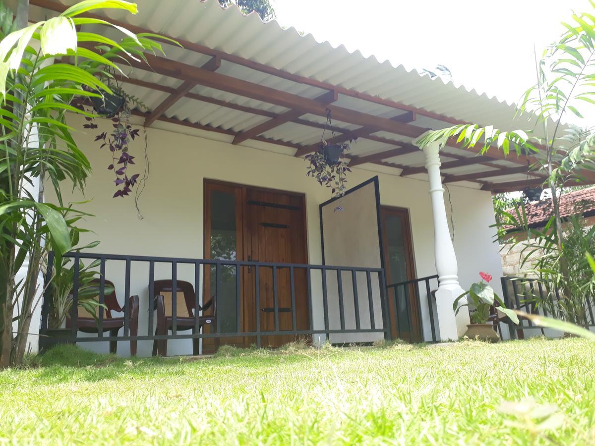 Akila Holiday Resort Habarana Exterior photo