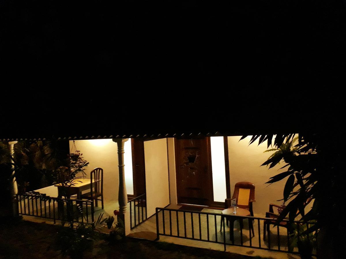 Akila Holiday Resort Habarana Exterior photo
