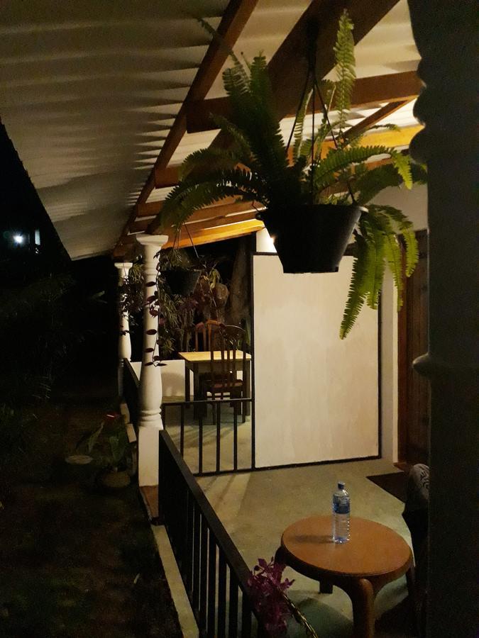 Akila Holiday Resort Habarana Exterior photo