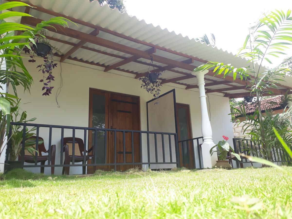Akila Holiday Resort Habarana Exterior photo